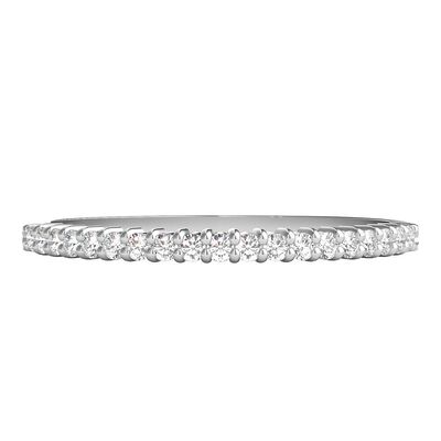 Lab Grown Diamond Anniversary Band in 10k Gold (1/7 ct. tw.)