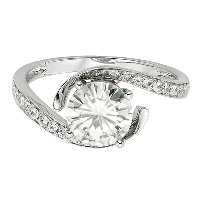 Round Moissanite Ring with Bypass Band in 14K White Gold (1 3/4 ct. dew)